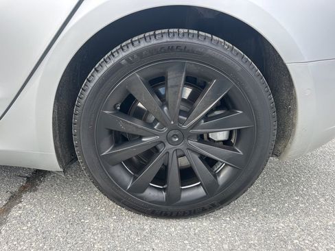 Used 2021 Tesla Model 3 Standard Range Plus image 33