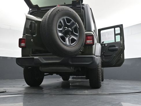 Used 2023 Jeep Wrangler Unlimited Sport AWD/4WD image 41