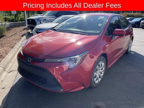 Used 2021 Toyota Corolla LE FWD image 1