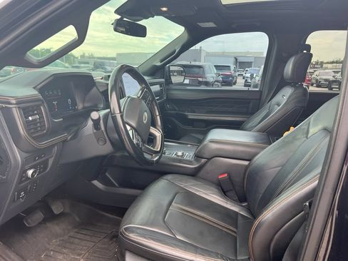 Used 2022 Ford Expedition Max Platinum AWD/4WD image 11