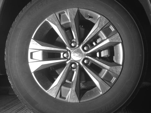 Used 2025 Chevrolet Equinox LT image 13