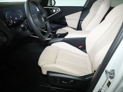 Used 2026 BMW X3 xDrive30i w/ Premium Package AWD/4WD image 20