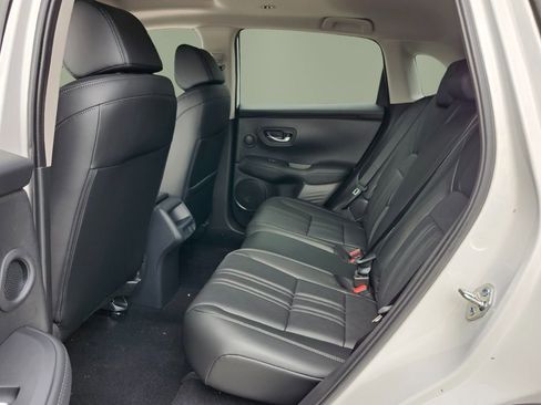 New 2026 Honda HR-V EX-L image 6
