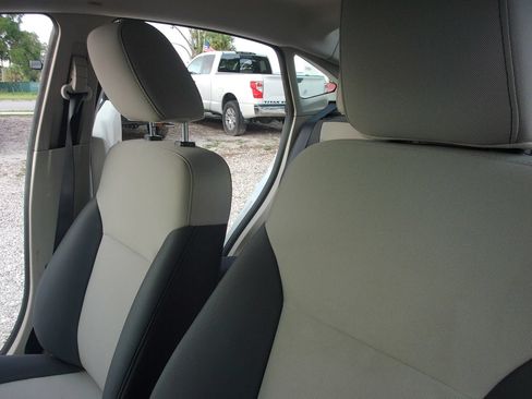 Used 2012 Ford Fiesta S FWD image 14