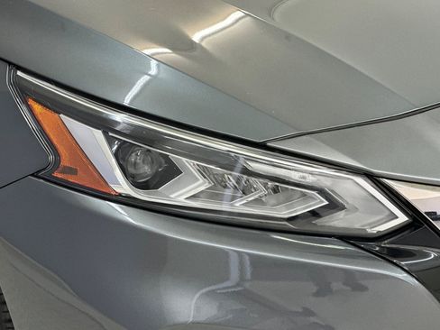 Used 2020 Nissan Altima 2.5 SR image 11