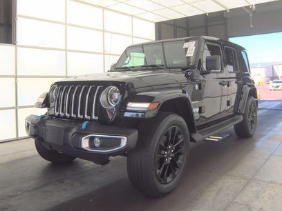 Used 2022 Jeep Wrangler Unlimited Sahara w/ Cold Weather Group