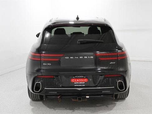 Certified 2022 Genesis GV70 2.5T w/ Advanced Package image 22