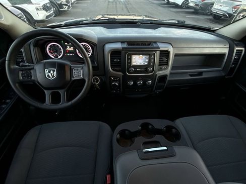 Used 2018 RAM 1500 Express w/ Express Value Package image 22