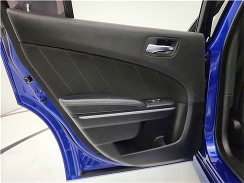 Used 2022 Dodge Charger R/T image 25
