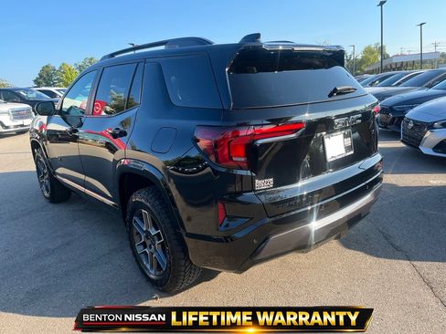 Used 2026 GMC Terrain AT4 w/ Convenience Package III AWD/4WD image 4