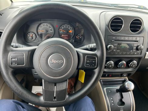 Used 2017 Jeep Compass Sport w/ Power Value Group image 26