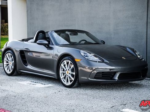 Used 2021 Porsche 718 Boxster image 54