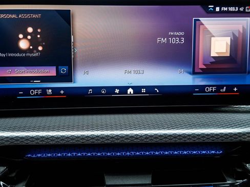 Used 2025 BMW 430i xDrive w/ M Sport Package AWD/4WD image 25