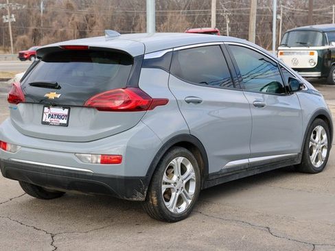 Used 2021 Chevrolet Bolt LT image 3