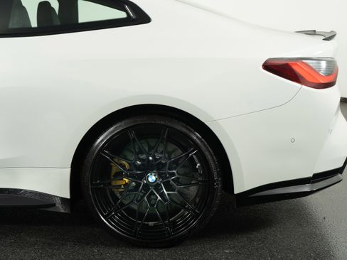 Used 2024 BMW M4 Competition image 17