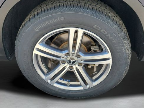 Certified 2022 Mercedes-Benz GLC 300 GLC 300 image 5