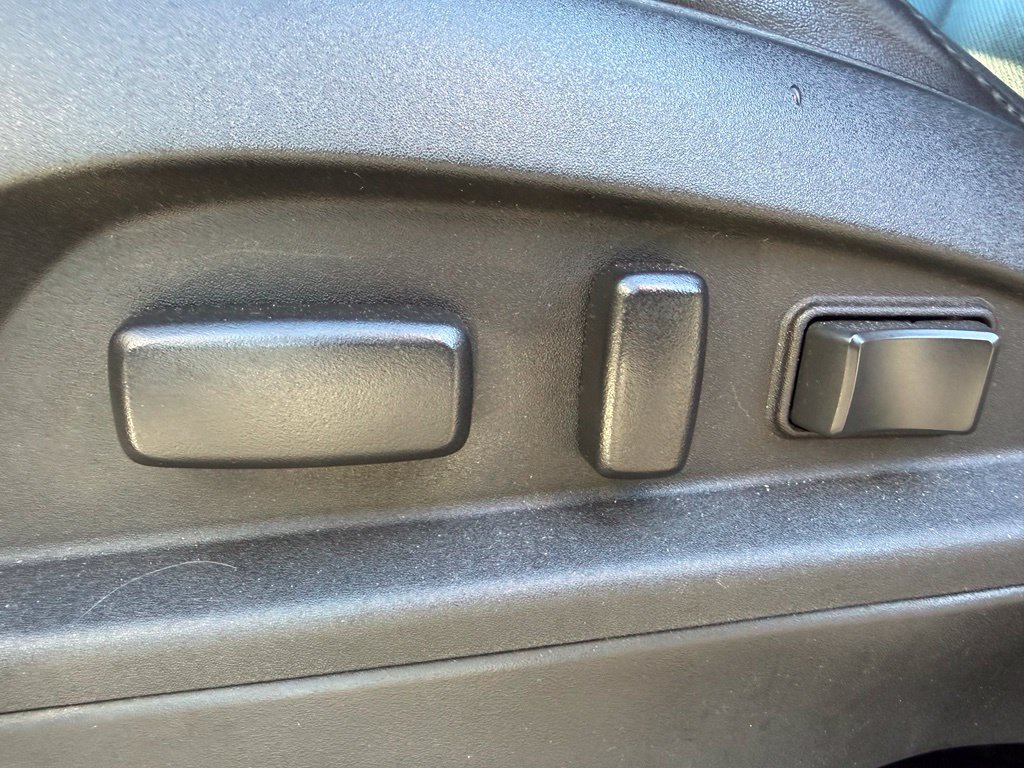 Used 2015 GMC Terrain SLT w/ Chrome Edition FWD image 16