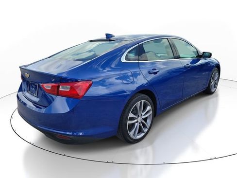 Used 2023 Chevrolet Malibu LT FWD image 2
