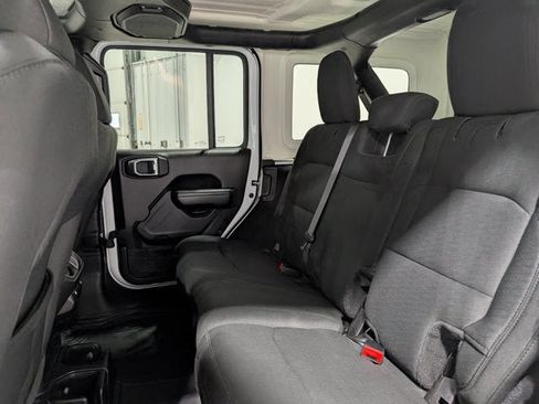 Used 2019 Jeep Wrangler Unlimited Sport S image 17