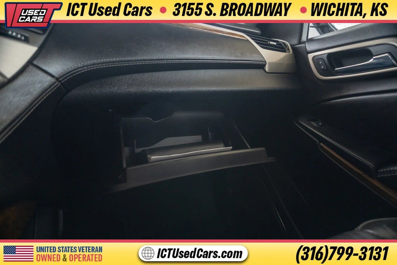 Used 2015 GMC Yukon Denali w/ Premium Package AWD/4WD image 25