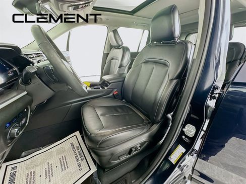 Used 2022 Jeep Grand Cherokee Limited 4xe image 31