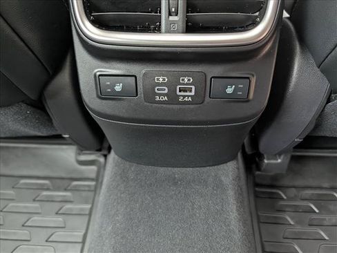 Used 2025 Subaru Legacy Limited AWD/4WD image 16