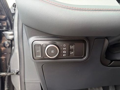 Used 2026 Ford Explorer Active w/ Active Comfort Package AWD/4WD image 28