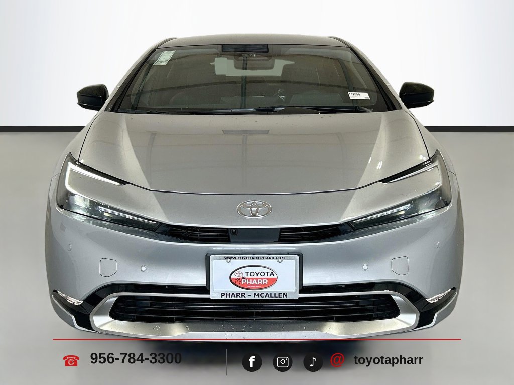New 2027 Toyota Prius Plug-In Hybrid FWD image 2