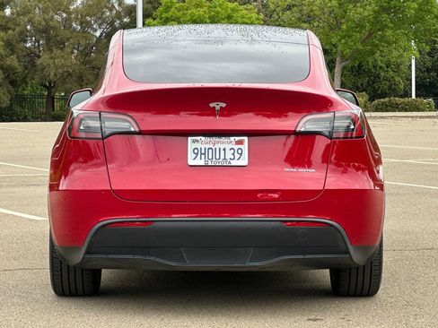 Used 2023 Tesla Model Y Long Range image 5