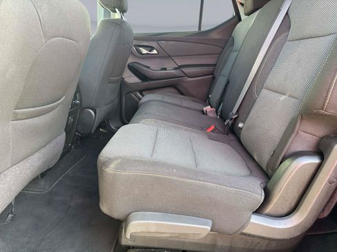 Used 2019 Chevrolet Traverse LS FWD image 13