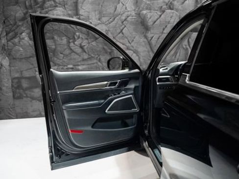 Used 2021 Kia Telluride EX image 4