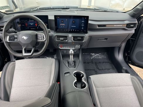 Used 2024 Ford Mustang Coupe image 22