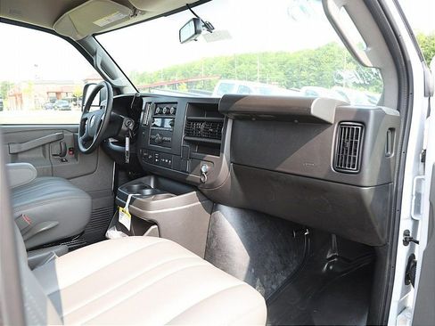 New 2025 Chevrolet Express 2500 w/ Communications Package RWD image 19