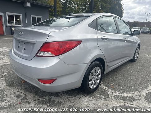 Used 2016 Hyundai Accent SE image 7
