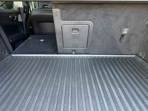 Certified 2023 Volvo XC60 B5 Ultimate image 16