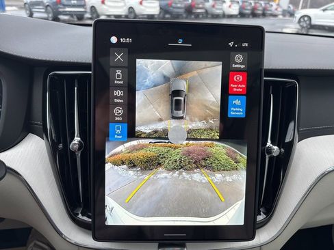 New 2026 Volvo XC60 T8 Ultra w/ Protection Package Premier AWD/4WD image 29