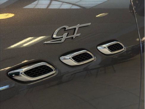 Used 2022 Maserati Levante GT AWD/4WD image 38
