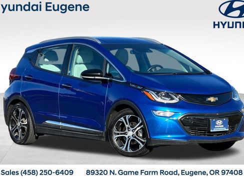 Used 2017 Chevrolet Bolt Premier w/ Driver Confidence II Package image 1