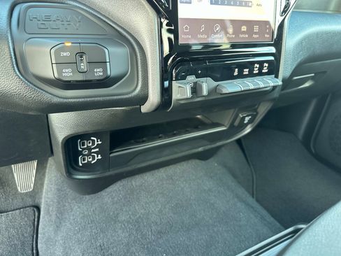 New 2026 RAM 2500 Tradesman AWD/4WD image 23