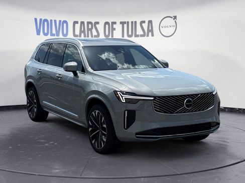 New 2026 Volvo XC90 B6 Plus w/ Protection Package Premier image 7