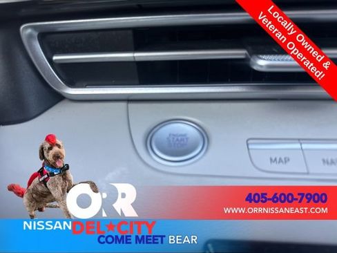 Used 2025 Hyundai Elantra Limited FWD image 28