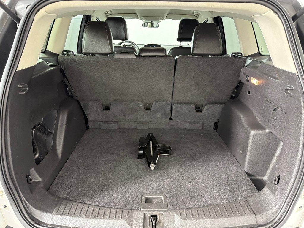 Used 2015 Ford Escape SE AWD/4WD image 19