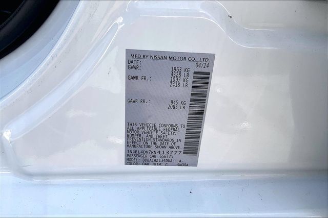 Certified 2024 Nissan Altima 2.5 SV FWD image 32