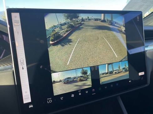 Used 2024 Tesla Model X Plaid image 14