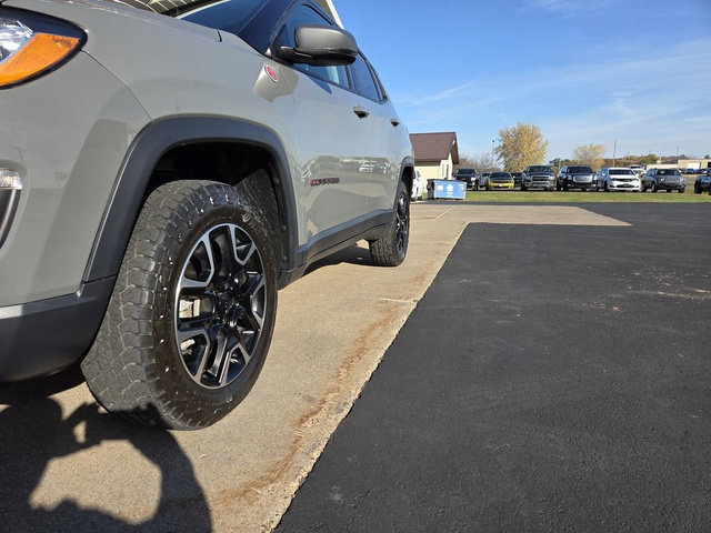 Used 2021 Jeep Compass Trailhawk AWD/4WD image 8
