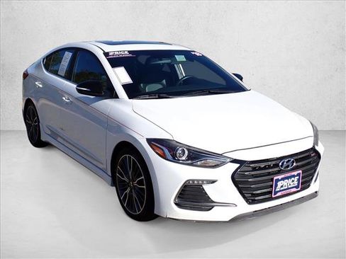 Used 2018 Hyundai Elantra Sport w/ Cargo Package FWD image 6