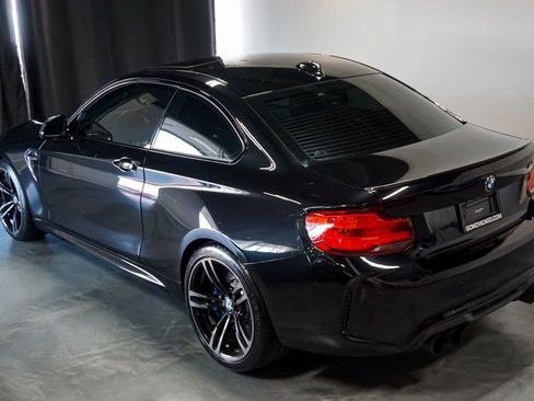 Used 2018 BMW M2 image 41