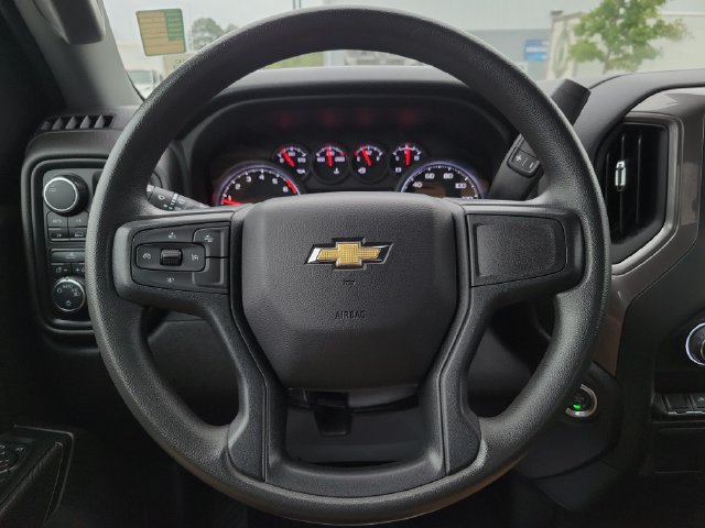 Used 2024 Chevrolet Silverado 1500 Custom AWD/4WD image 25