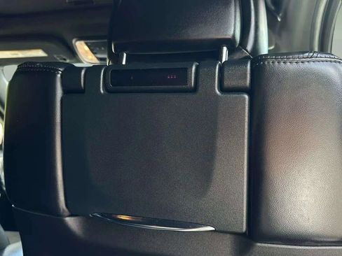 Used 2020 Dodge Durango GT image 40