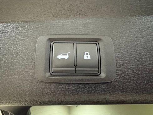 Used 2022 Mitsubishi Outlander SEL Black Edition image 25